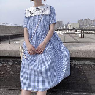 Short-sleeve Floral Embroidered Collar Plaid A-line Dress