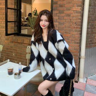 Pattern Fluffy Cardigan