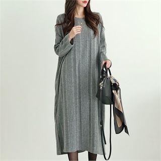 Round Neck Slit-side Ribbed Knit Dress