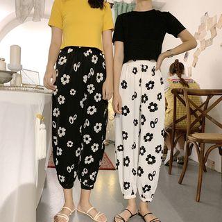Short-sleeve Cropped T-shirt / Flower Print Harem Pants