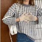 Round-neck Plaid Knit Sweater