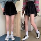 Velvet Loose-fit Shorts