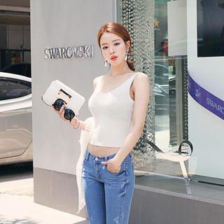 Sleeveless Slim-fit Knit Top