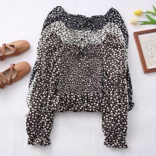Off-shoulder Smocked Floral Crop Top