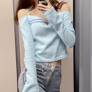 Off-shoulder Halter Plain Knit Top