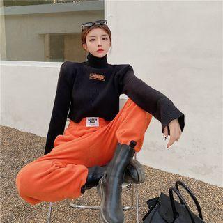 Turtleneck Shoulder Padded Cropped Sweater / High Waist Sweatpants