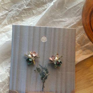 Rhinestone Alloy Flower Earring 1 Pair - Pink & White & Green - One Size