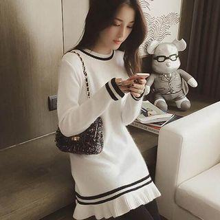 Long-sleeve A-line Knit Mini Dress