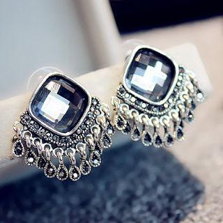 Diamond-shape Stud Earrings