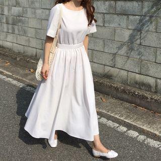 Backless Short-sleeve Midi Dress