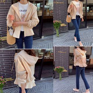 Shirred-trim Hooded Zip-up Jacket