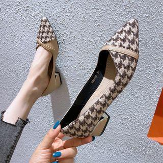 Low-heel Houndstooth Pumps