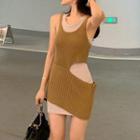 Sleeveless Cutout Knit Dress / Sleeveless Plain Dress