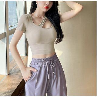 Short-sleeve Cutout Sports Top / Sweatpants / Set