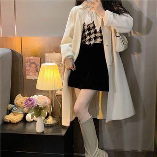 Long Sleeve Tie-neck Shirt / Tweed Vest / Long-sleeve Plain Woolen Coat