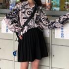 Printed Shirt / High Waist Pleated Skirt