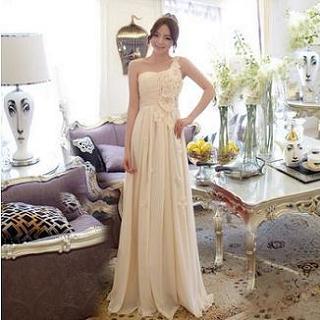 One-shoulder Rosette A-line Evening Gown