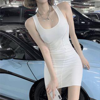 Cropped Zip Jacket / Sleeveless Mini Sheath Dress