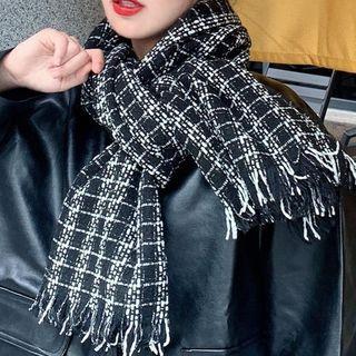 Lattice Scarf