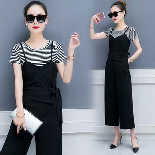 Set: Crew-neck Short-sleeve T-shirt + Cropped Wide-leg Jumper Pants