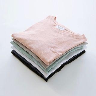 Long-sleeve Pocketed T-shirt