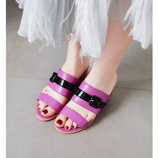 Buckle Detail Open Toe Sandals