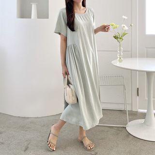 U-neck Shirred-side Maxi Dress