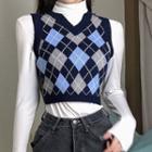 Sleeveless V-neck Argyle Patterned Knit Top