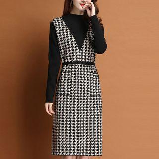 Long-sleeve Mock Neck Houndstooth Midi Knit Dress