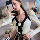 Long-sleeve V-neck Floral Bow Knit Top