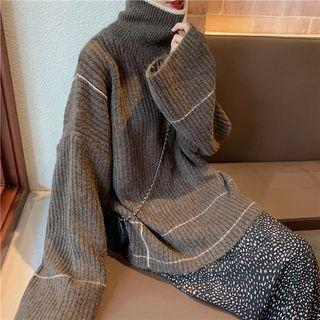 Contrast-trim Turtleneck Oversize Sweater