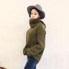 Turtle-neck Slit-hem Sweater