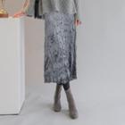 Band-waist Pleated Velvet Skirt