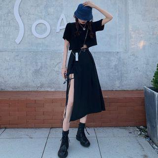 Reversible Crop T-shirt / Slited Tie-side Midi Skirt