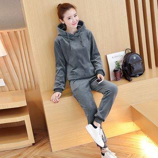 Set: Pom Pom Velvet Hoodie + Jogger Pants