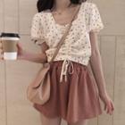 Heart Print Short-sleeve Cropped Top / Plain Skort