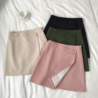Plain Buttoned Skirt