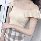 Plain Off-shoulder Short-sleeve Top / Check Skirt