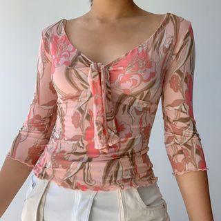 3/4 Sleeve V-neck Floral Print Ruffled-trim Crop Top