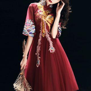 Short-sleeve Phoenix Embroidered A-line Dress