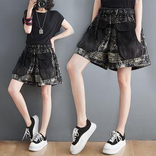 Lettering Print Denim Wide Leg Shorts