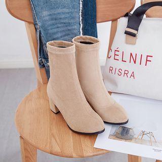 Block Heel Short Botos