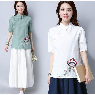 Embroidered Short-sleeve Mandarin Collar Top