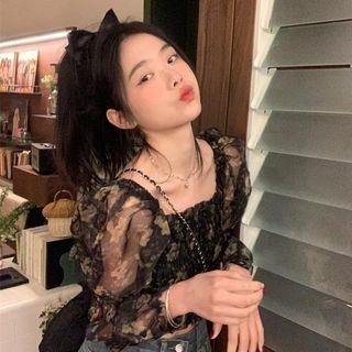 Floral Pleated Cropped Blouse Black - One Size