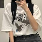 Lettering Crane Short-sleeve Round Neck T-shirt