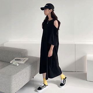Cutaway-shoulder Printed T-shirt Dress
