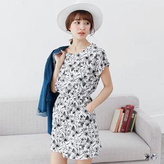 Short-sleeve Floral Tie Waist A-line Dress