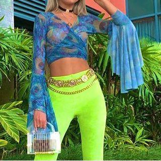 Bell-sleeve Print Tie-front Crop Top