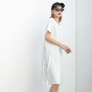Slit-side Short-sleeved Long T-shirt