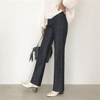 Wide Straight-cut Stitched Jeans